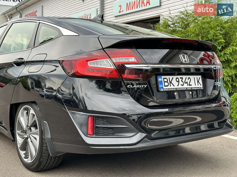 Седан Honda Clarity 2018 в Ровно фото 4 Седан Honda Clarity 2018 в Ровно