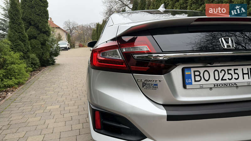 Седан Honda Clarity 2018 в Тернополе фото 23 Седан Honda Clarity 2018 в Тернополе