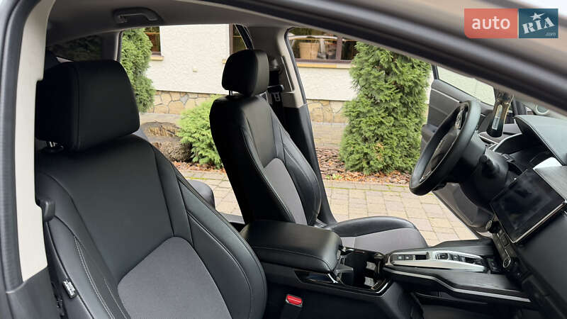 Седан Honda Clarity 2018 в Тернополе фото 43 Седан Honda Clarity 2018 в Тернополе