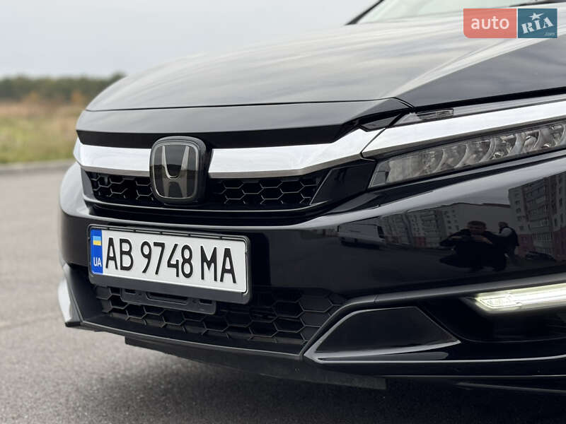 Седан Honda Clarity 2018 в Виннице