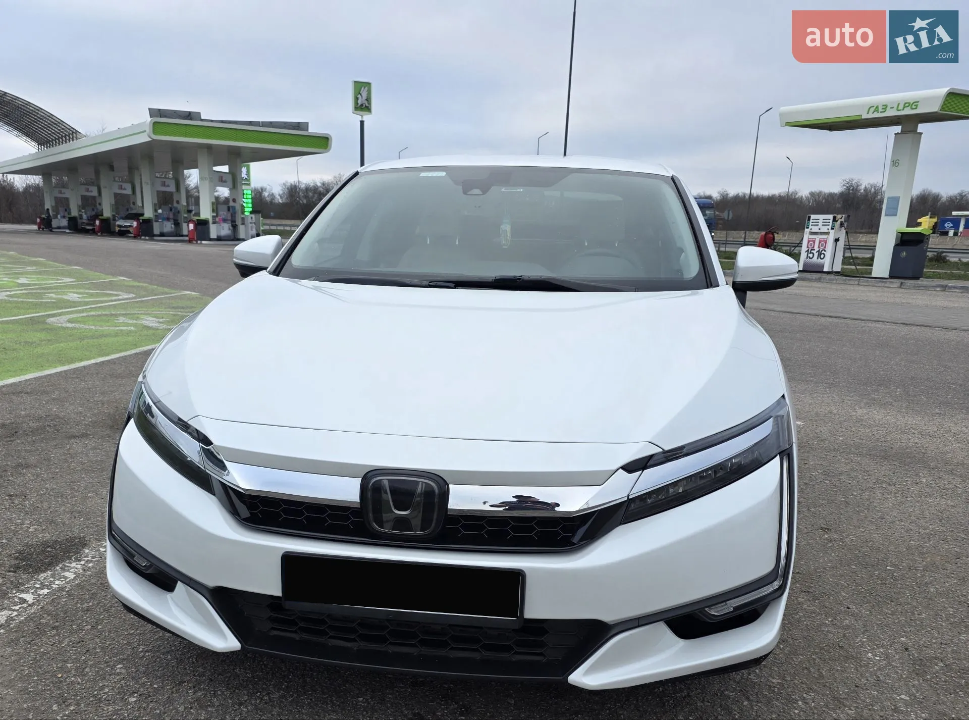 Honda Clarity 2018 VIN JHMZC5F17JC022765 фото оголошення 14 з 20