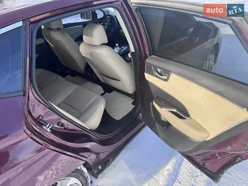 Honda Clarity 2019 VIN JHMZC5F39KC002519 фото оголошення 13 з 57