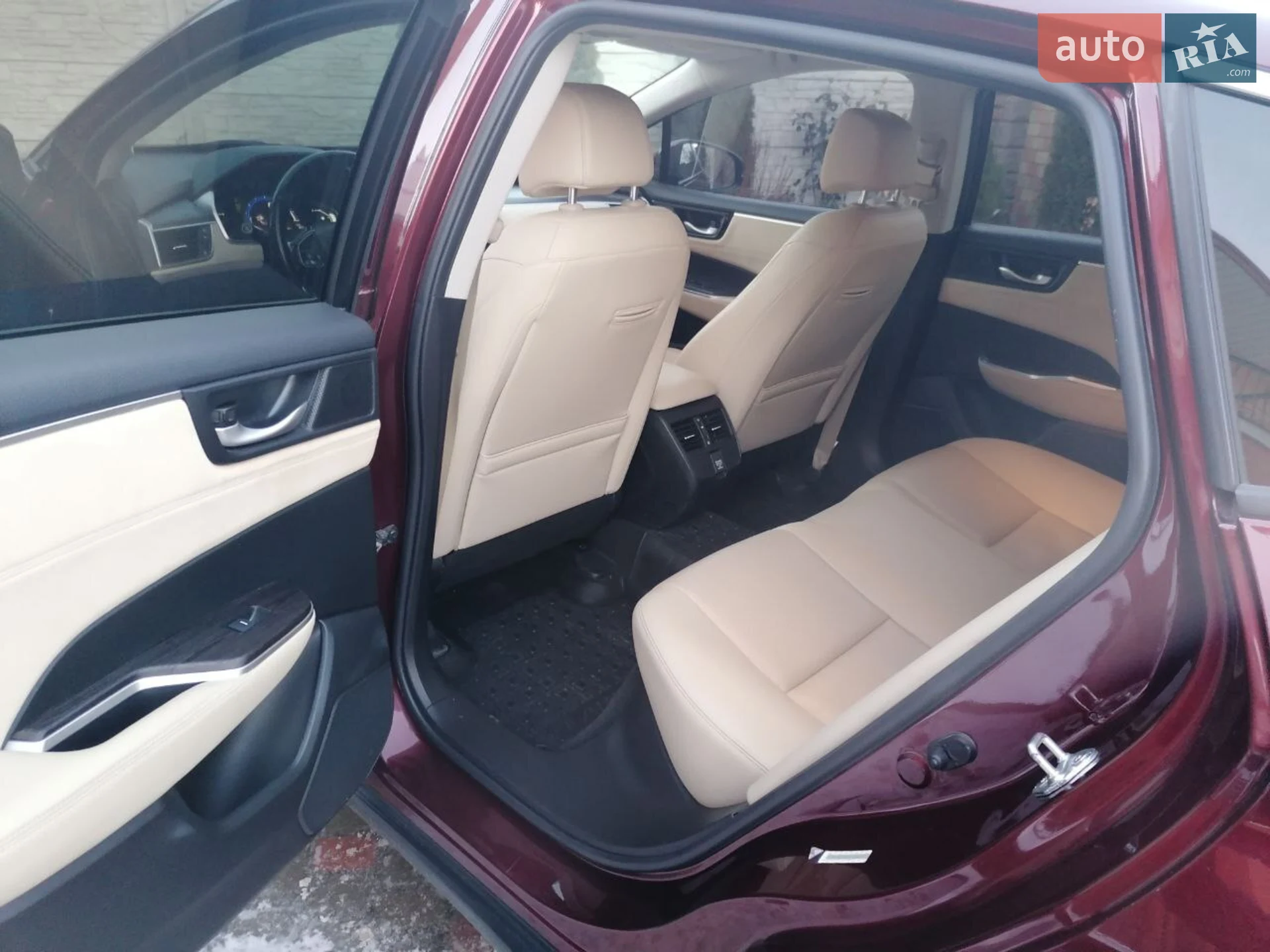 2017 Honda FCX Clarity - мініатюра 5