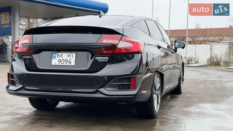 Седан Honda Clarity 2018 в Николаеве