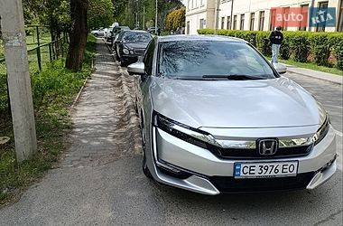Седан Honda Clarity 2018 в Чернівцях