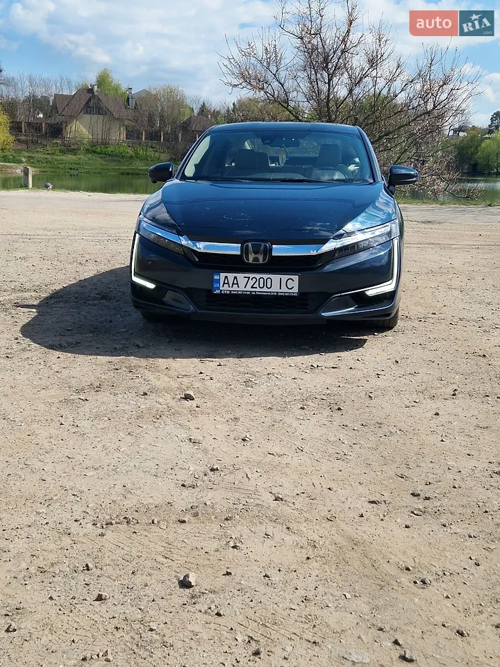 2018 Honda FCX Clarity - мініатюра 18