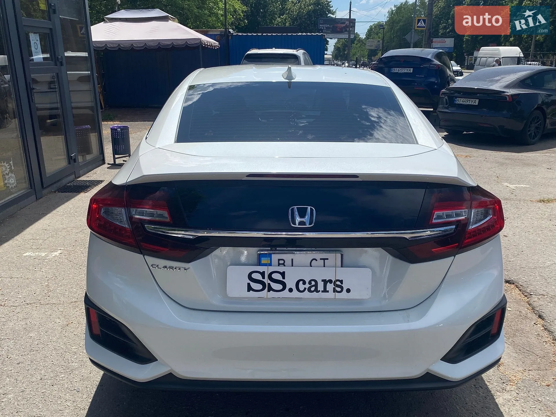 2017 Honda FCX Clarity - мініатюра 4