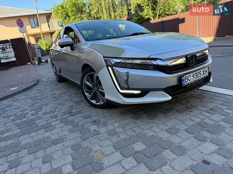 Honda Clarity 2020 VIN JHMZC5F16MC001670 фото оголошення 2 з 90