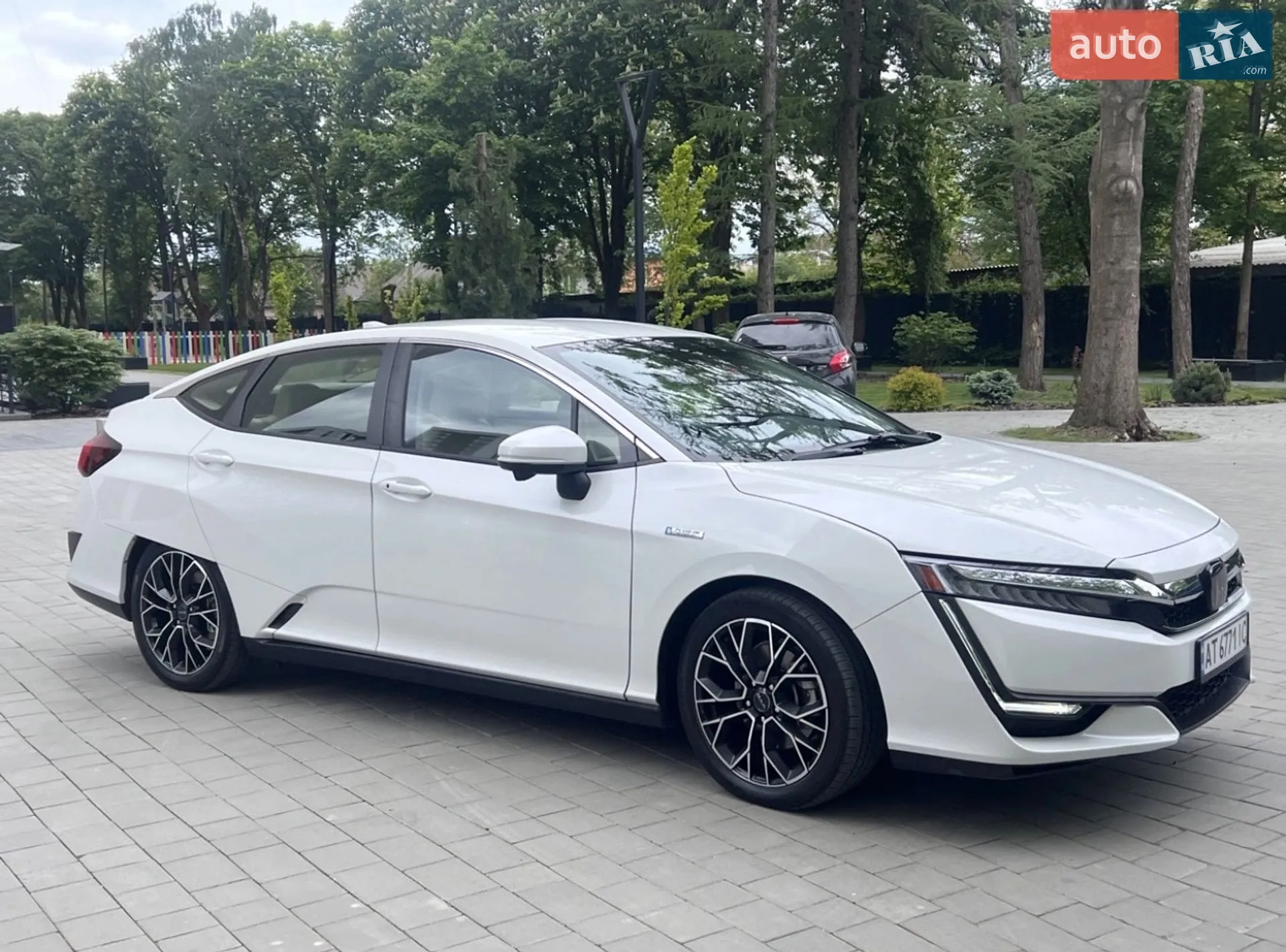 2021 Honda FCX Clarity - мініатюра 10
