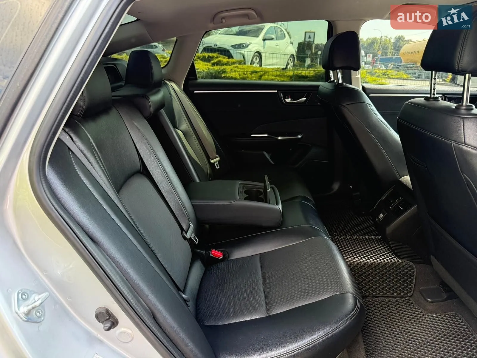 2018 Honda FCX Clarity - мініатюра 19