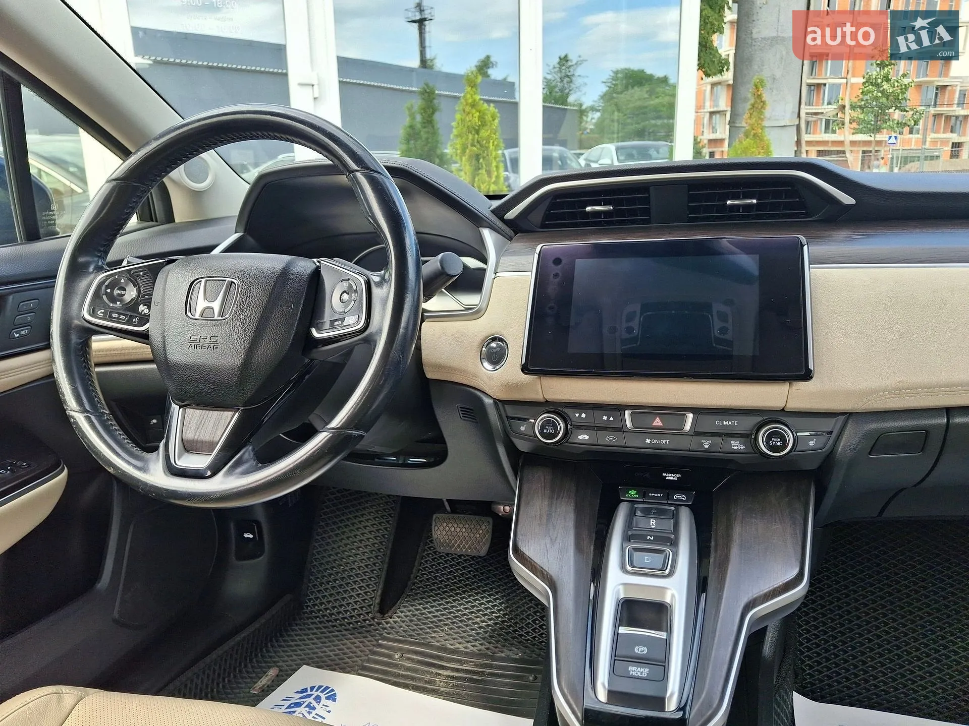 2017 Honda FCX Clarity - мініатюра 20