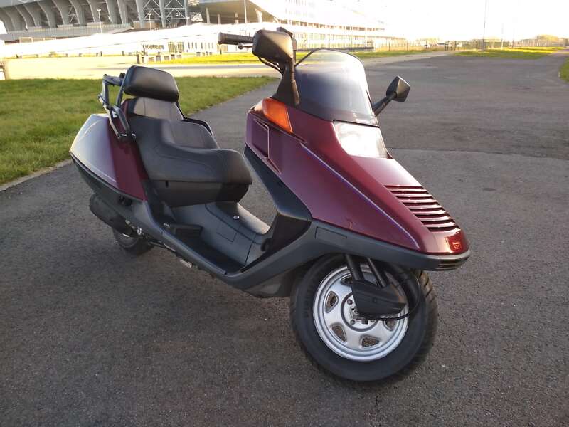 Максі-скутер Honda CN 250 1996 в Львові