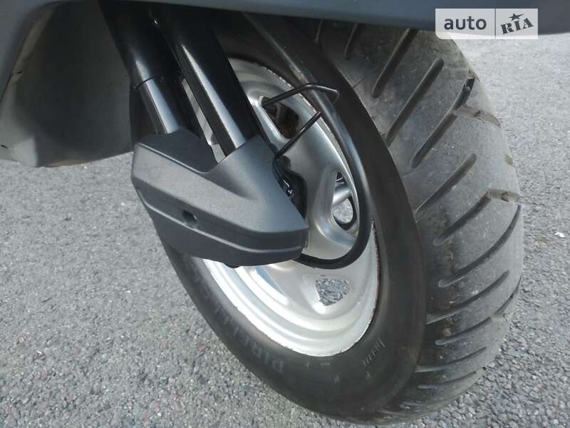 Максі-скутер Honda CN 250 1996 в Львові