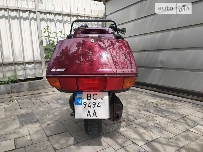 Максі-скутер Honda CN 250 1996 в Львові