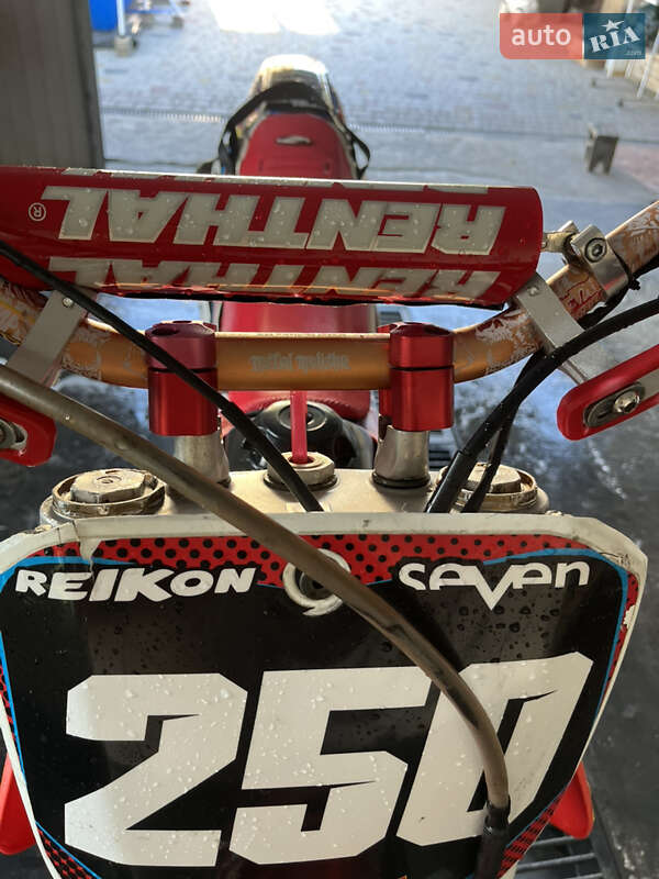 Мотоцикл Кросс Honda CR 250R 2001 в Яворове