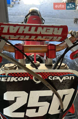 Мотоцикл Кросс Honda CR 250R 2001 в 