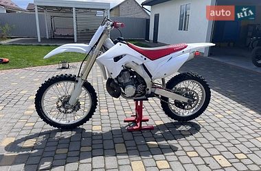 Мотоцикл Кросс Honda CR 250R 2003 в Клевані