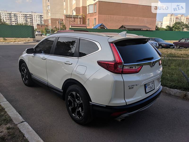 Внедорожник / Кроссовер Honda CR-V 2017 в Одессе