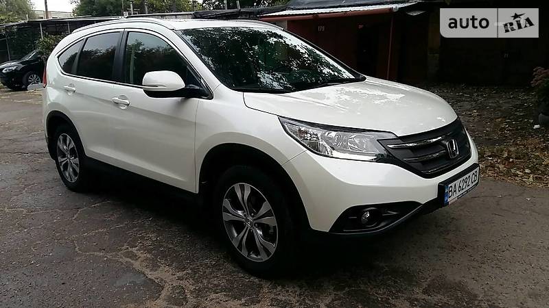 Внедорожник / Кроссовер Honda CR-V 2014 в Киеве