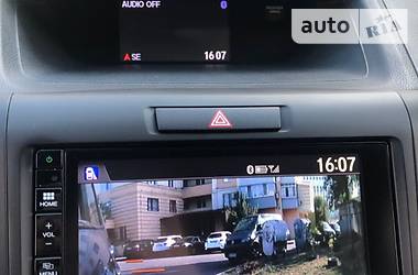 Позашляховик / Кросовер Honda CR-V 2015 в Харкові