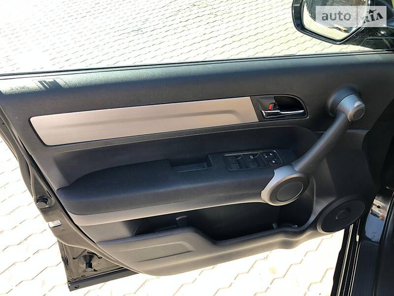 Позашляховик / Кросовер Honda CR-V 2011 в Львові