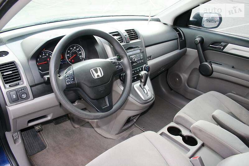 Позашляховик / Кросовер Honda CR-V 2011 в Києві
