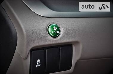 Позашляховик / Кросовер Honda CR-V 2013 в  фото 12 Позашляховик / Кросовер Honda CR-V 2013 в