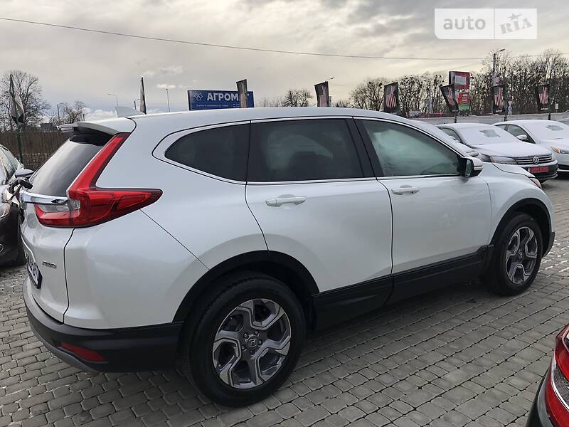 Позашляховик / Кросовер Honda CR-V 2017 в Львові