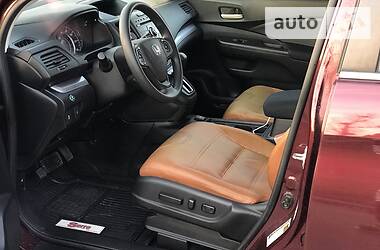 Позашляховик / Кросовер Honda CR-V 2015 в 