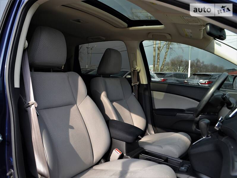 Внедорожник / Кроссовер Honda CR-V 2015 в Харькове