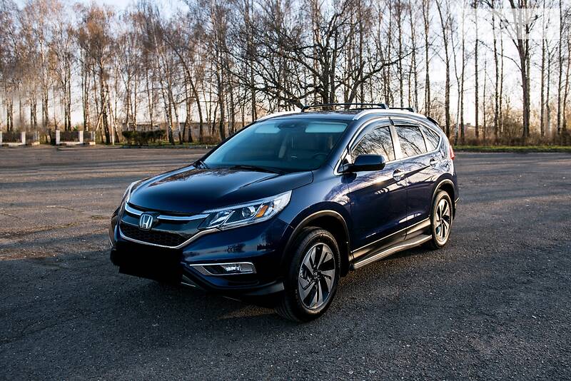 Внедорожник / Кроссовер Honda CR-V 2015 в Черновцах