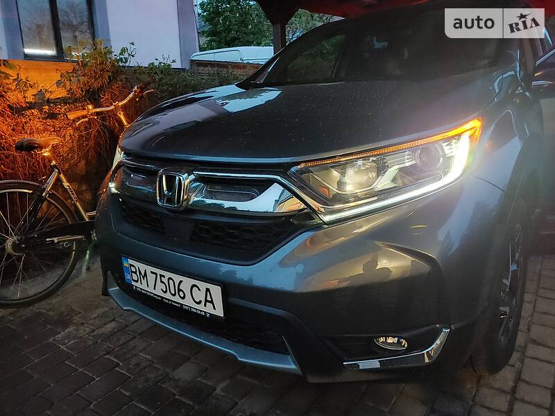 Позашляховик / Кросовер Honda CR-V 2017 в Києві