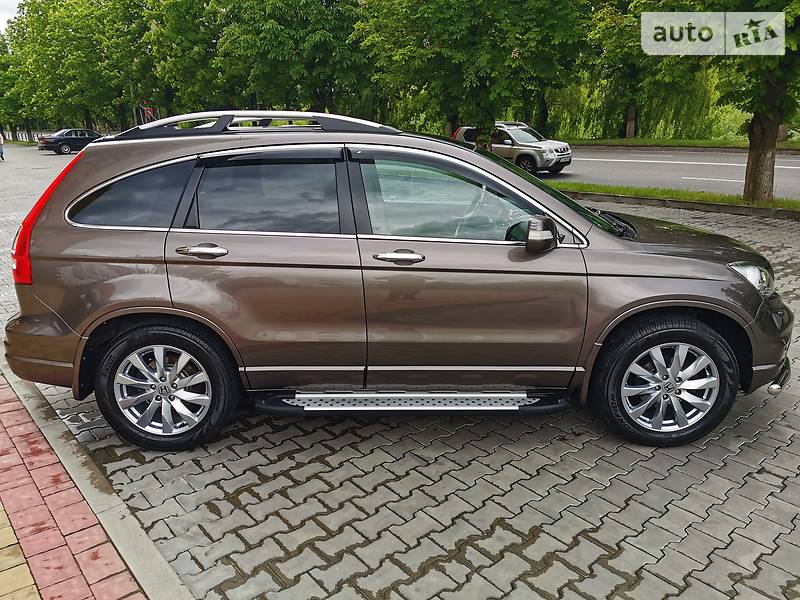 Позашляховик / Кросовер Honda CR-V 2010 в Луцьку