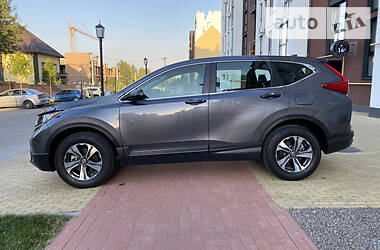 Позашляховик / Кросовер Honda CR-V 2019 в 