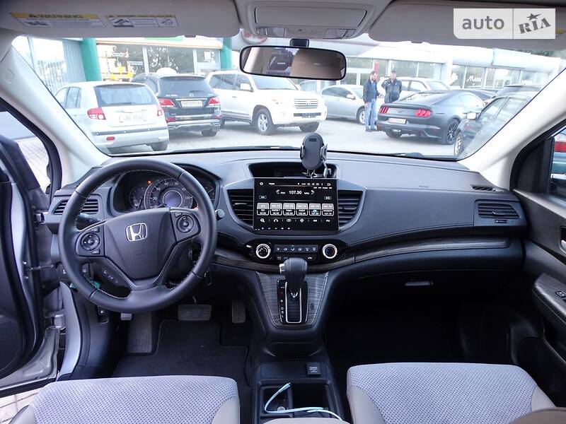Позашляховик / Кросовер Honda CR-V 2016 в Дніпрі