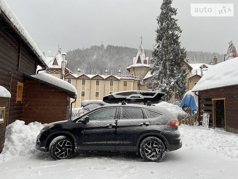 Универсал Honda CR-V 2016 в Киеве
