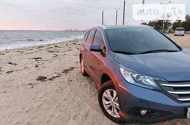 Внедорожник / Кроссовер Honda CR-V 2014 в Бердянске