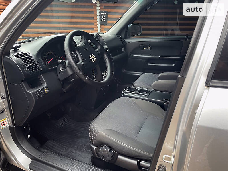 Внедорожник / Кроссовер Honda CR-V 2005 в Виннице