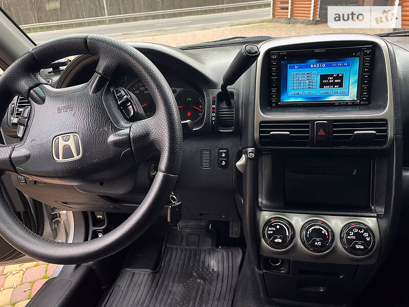Внедорожник / Кроссовер Honda CR-V 2005 в Виннице