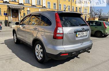 Позашляховик / Кросовер Honda CR-V 2007 в Києві