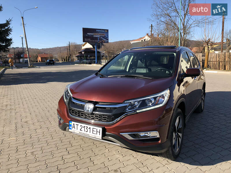 Внедорожник / Кроссовер Honda CR-V 2016 в Ивано-Франковске