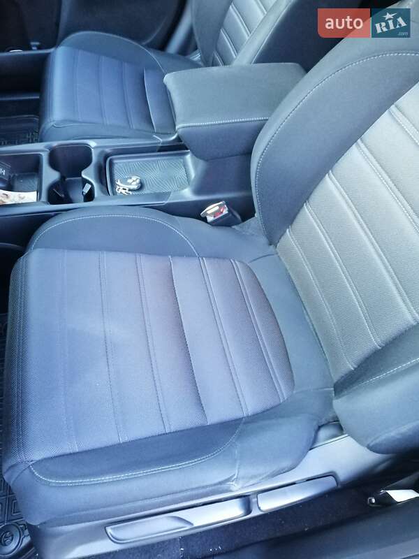 Внедорожник / Кроссовер Honda CR-V 2019 в Тернополе
