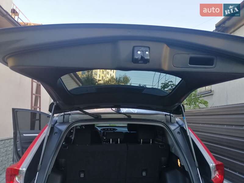 Внедорожник / Кроссовер Honda CR-V 2019 в Тернополе