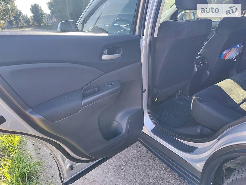 Позашляховик / Кросовер Honda CR-V 2013 в Києві фото 17 Позашляховик / Кросовер Honda CR-V 2013 в Києві