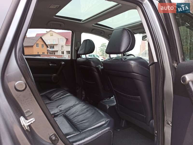 Внедорожник / Кроссовер Honda CR-V 2010 в Киеве