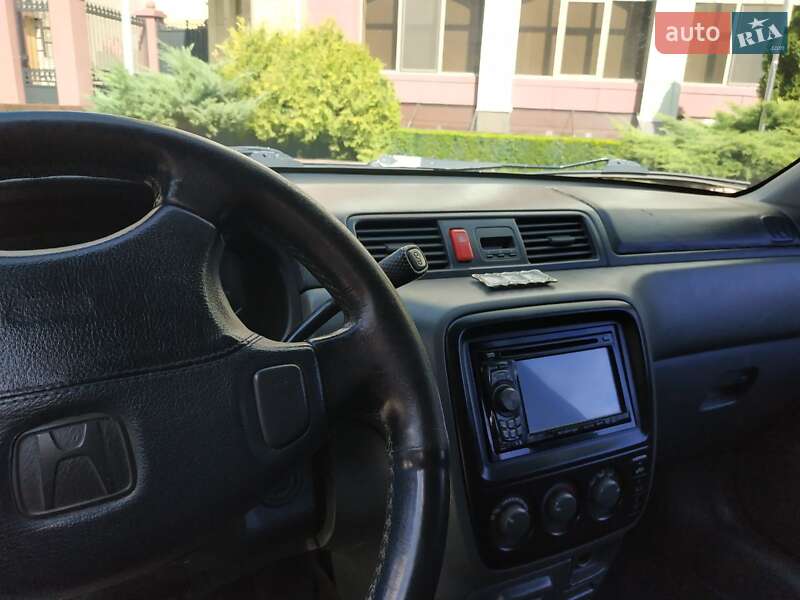 Внедорожник / Кроссовер Honda CR-V 2001 в Николаеве
