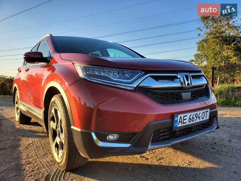 Внедорожник / Кроссовер Honda CR-V 2017 в Днепре