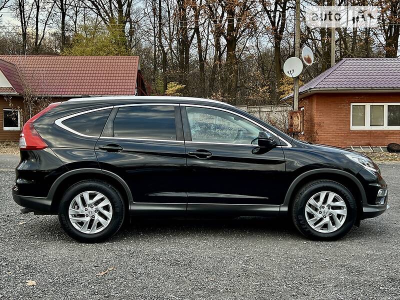 Внедорожник / Кроссовер Honda CR-V 2015 в Гнивани