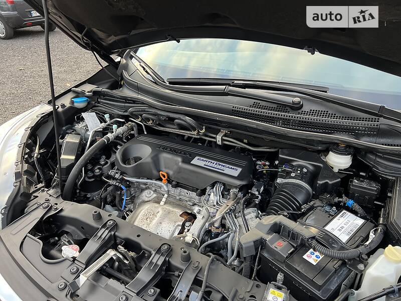 Внедорожник / Кроссовер Honda CR-V 2015 в Гнивани