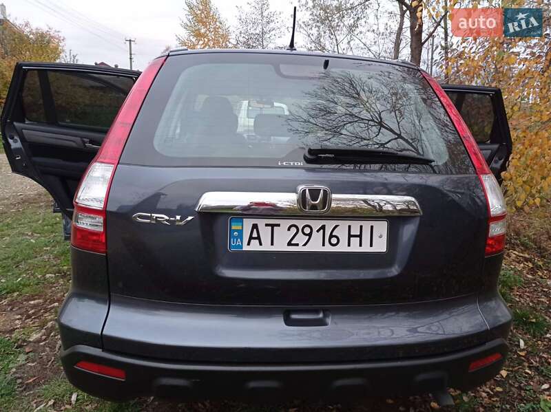 Внедорожник / Кроссовер Honda CR-V 2007 в Ивано-Франковске